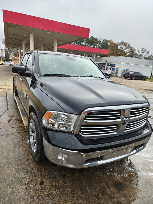 Luxury Car Wash & Detailing Tips for Showroom Shine