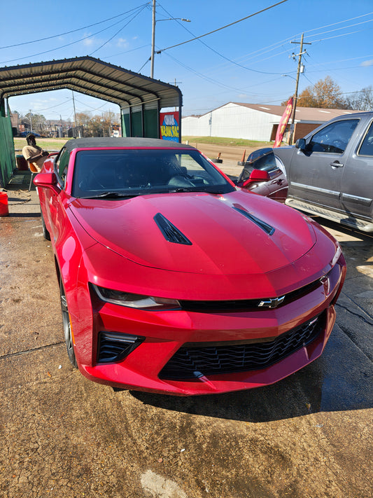 Car Wash and Detailing: 7 Expert Tips for a Showroom Shine